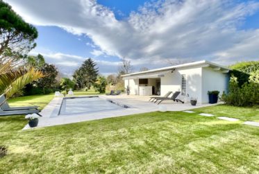 Maison contemporaine en campagne